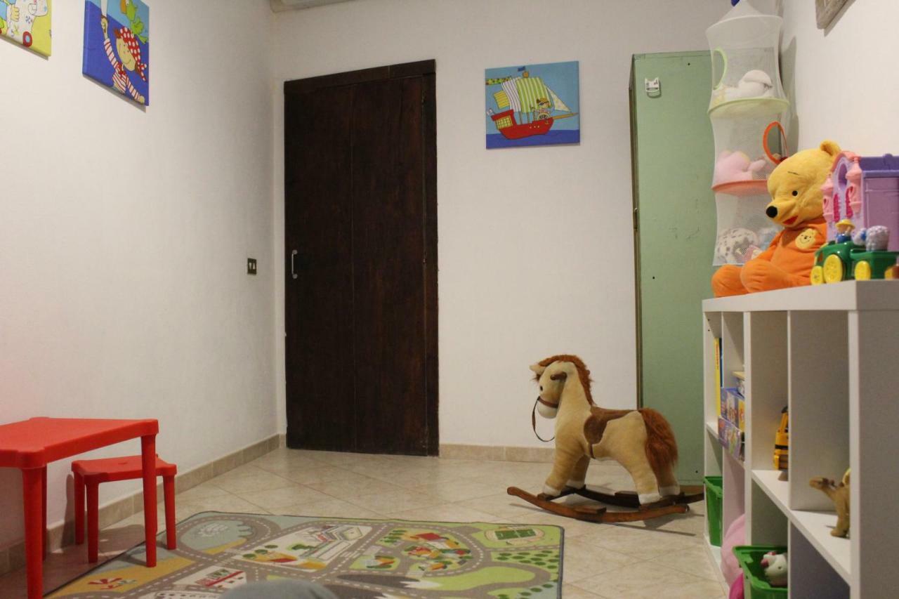幼儿友好公寓 切法卢 外观 照片